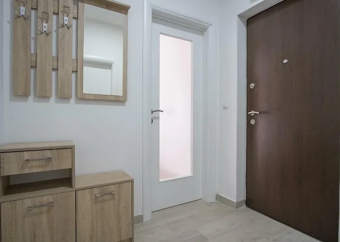 Tribunija Apartman *